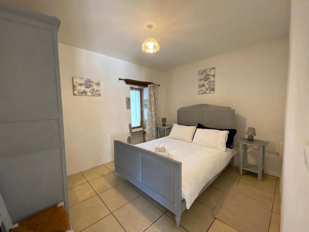 Fonclaire Holidays Mortemart Esterno foto